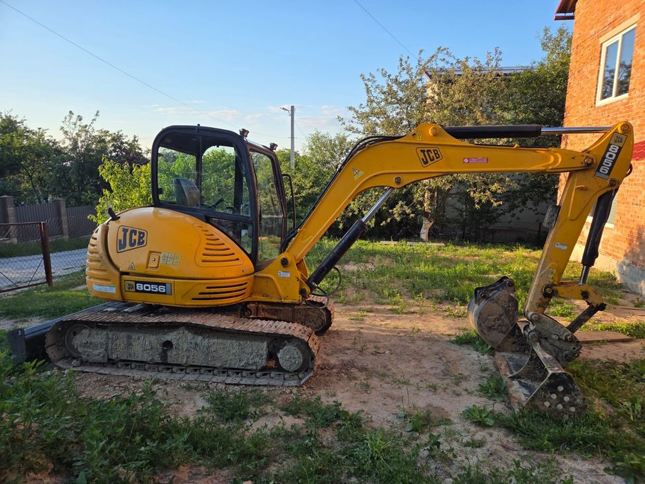 Мініекскаватор  JCB 8056