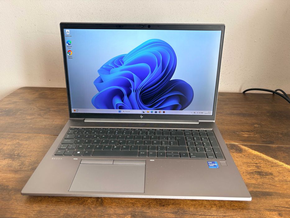 HP ZBook FireFly G8 i7/Nvidia quadro 4Gb/32Gb Ram