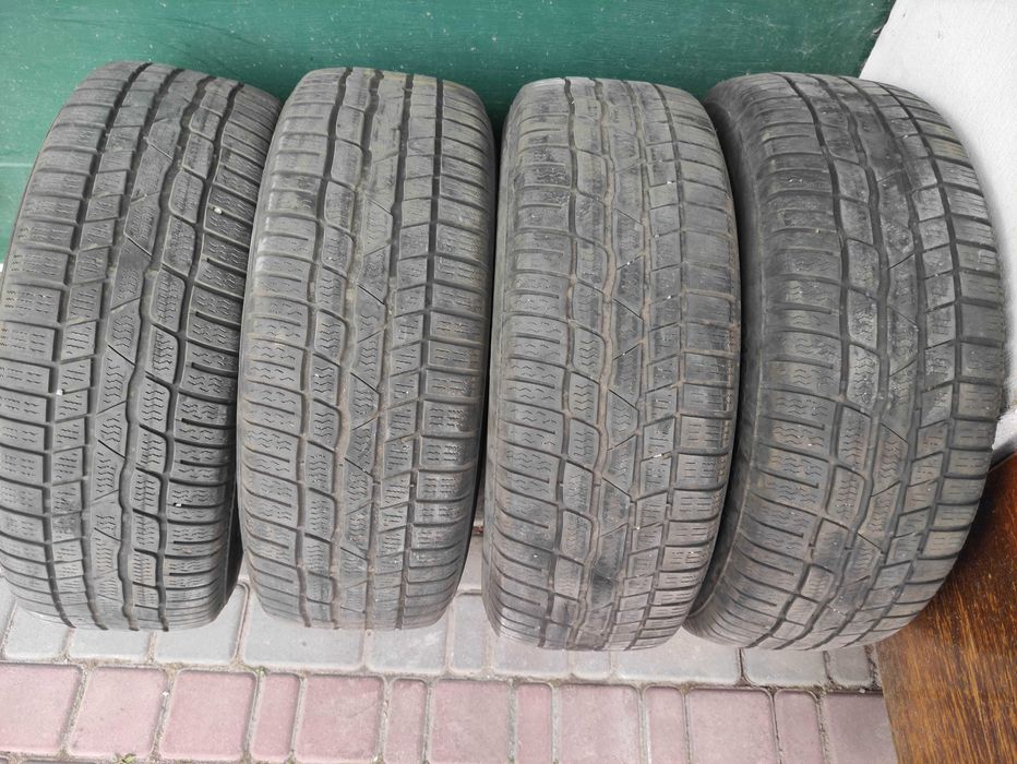 резина зимова Continental 215/60/R16 з легкосплавними дисками Dezent