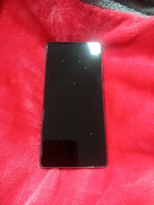 Samsung Galaxy Note 20 .