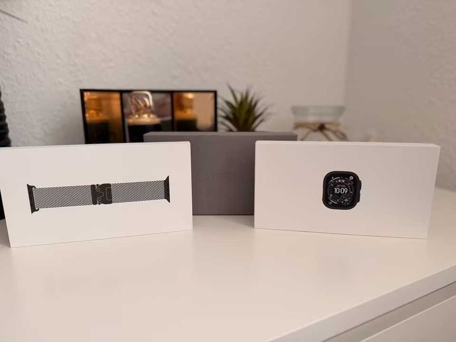 Apple Watch Ultra 3 czarny + Titanium Milanese Loop.