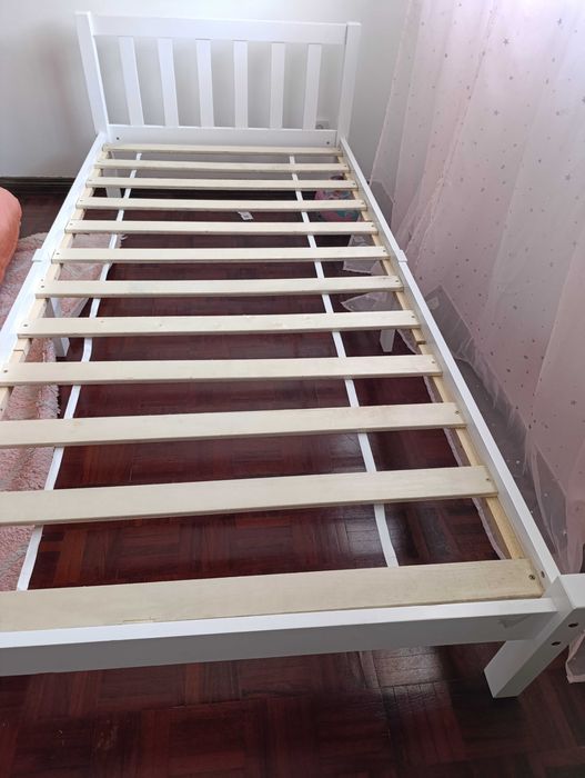 Cama Infantil. Semi Nova