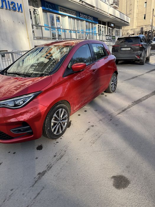 Зоя Зоє Рено електричка електроавто Zoe Renault