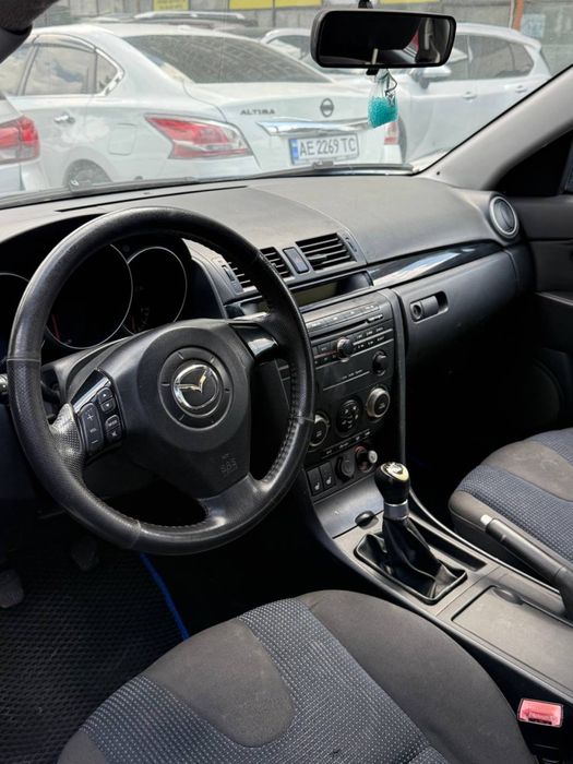Mazda 3 / 1.6 бензин