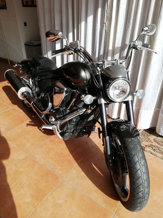 Yamaha Roadstar Warrior 1700 Imaculada