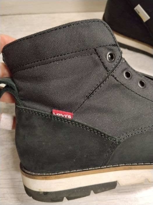 Ботинки Levi’s мужские, кожаные, размер 42 (US 9)