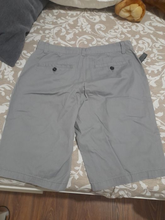 Calções para homem de sarja  novos.