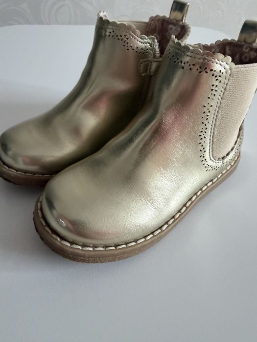 Дитячі ботинки Next