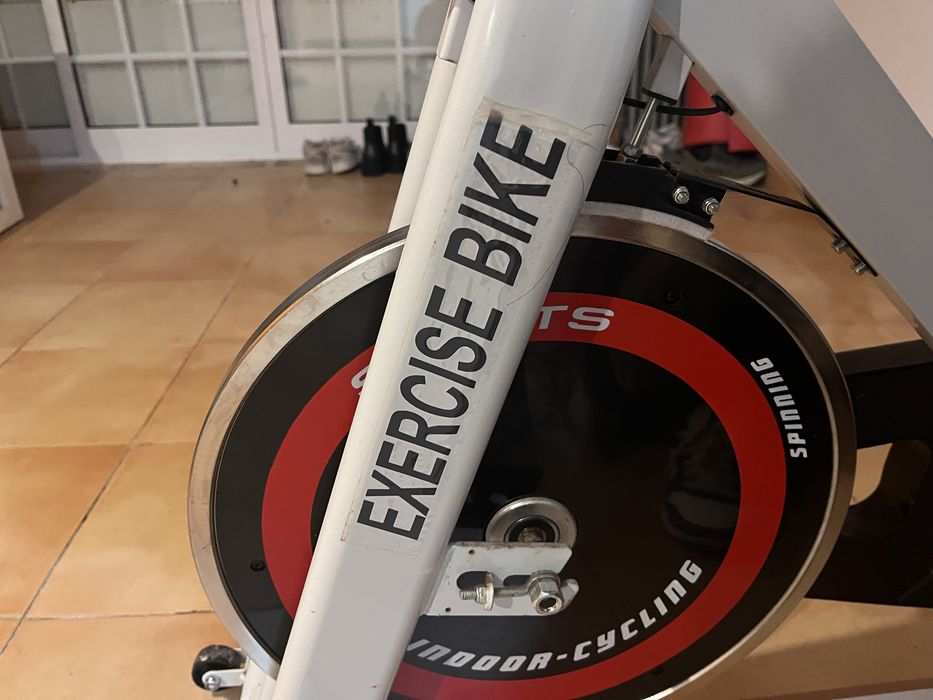 Bike cycling  spining super bom estado