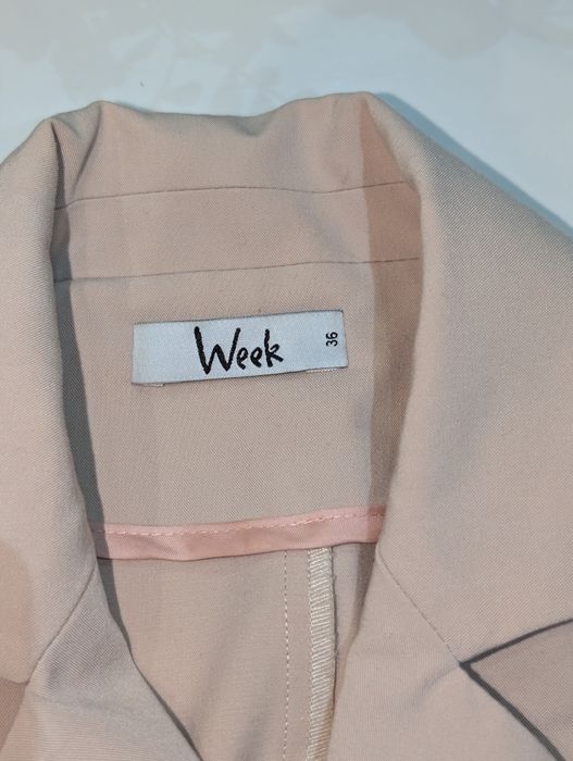 Комбінезон у діловому стилі