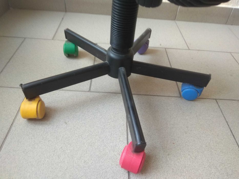 Крісло дитяче для дому