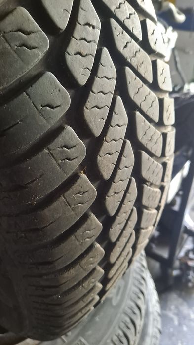 Opony zimowe R 14 185/65 Dębica