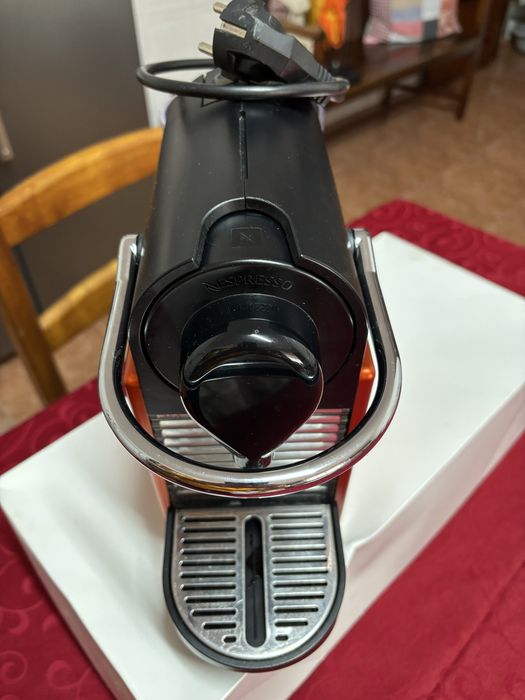 Nespresso pixie laranja