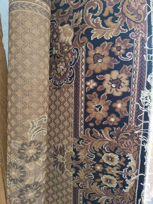 Палас напольный.