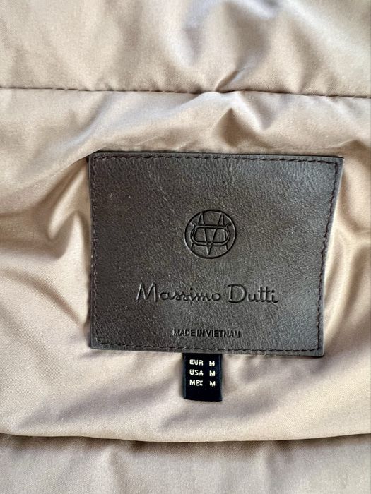 Пухова куртка Massimo Dutti з каптуром, розмір М