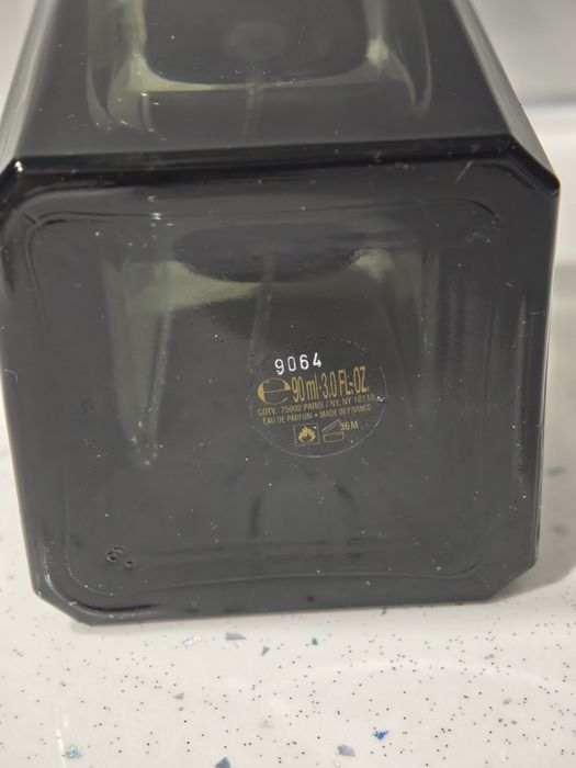 Flako po perfumach Gucci Intense Oud 90ml