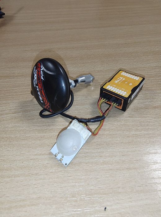 DJI Naza M V2 .Kontroler lotu z GPS i barometrem .