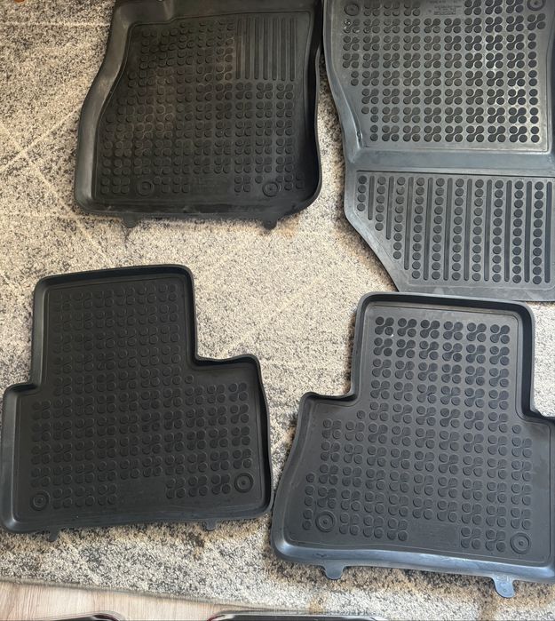 Dywaniki gumowe nissan juke