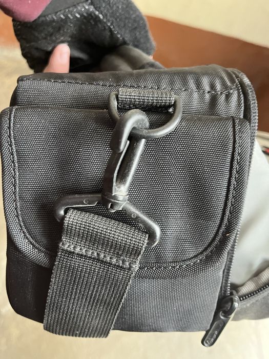 Сумка Lowepro Clips 140
