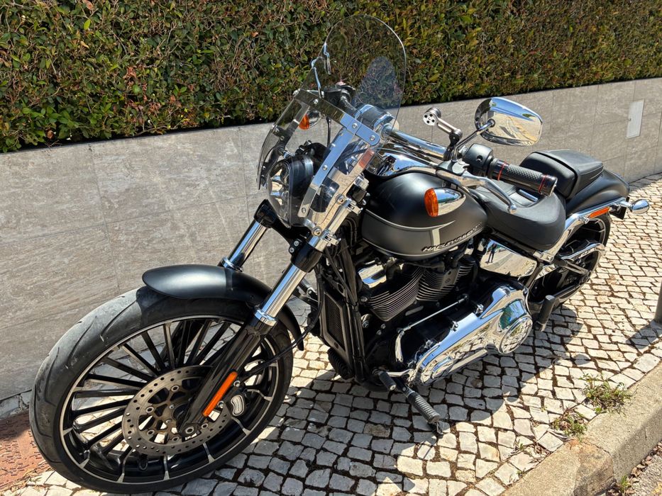 Harley Davidson FXBR Breakout 117, 2023, 25000kms