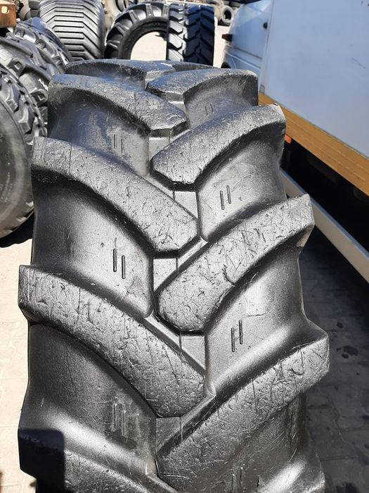 Opona używana 15.5/80-24 ; 405/80-24 ; 405/80R24 MITAS 700zł W4521
