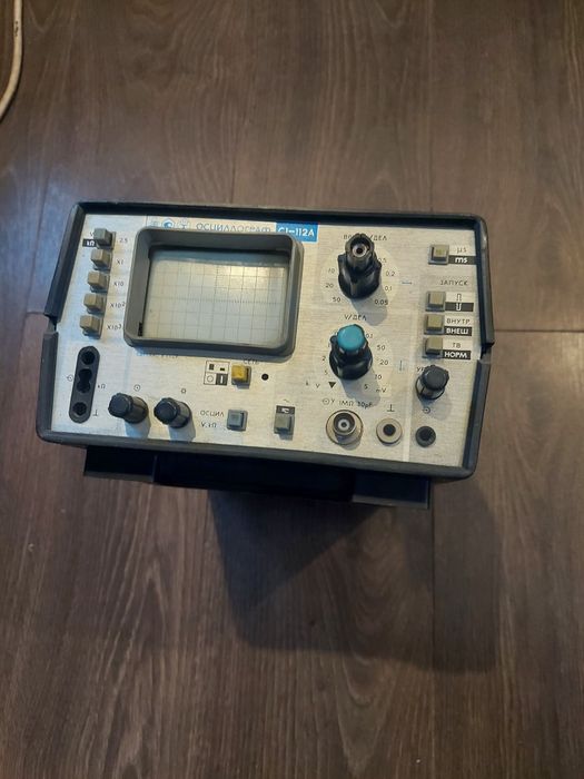 Осцелограф С1-112А