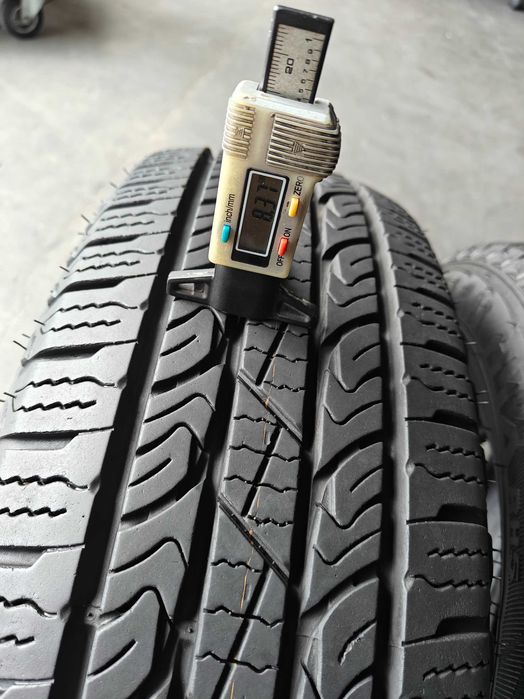 Шини літні R17 225 65 Nexen/Roadstone Roadian HTX як нові на джип