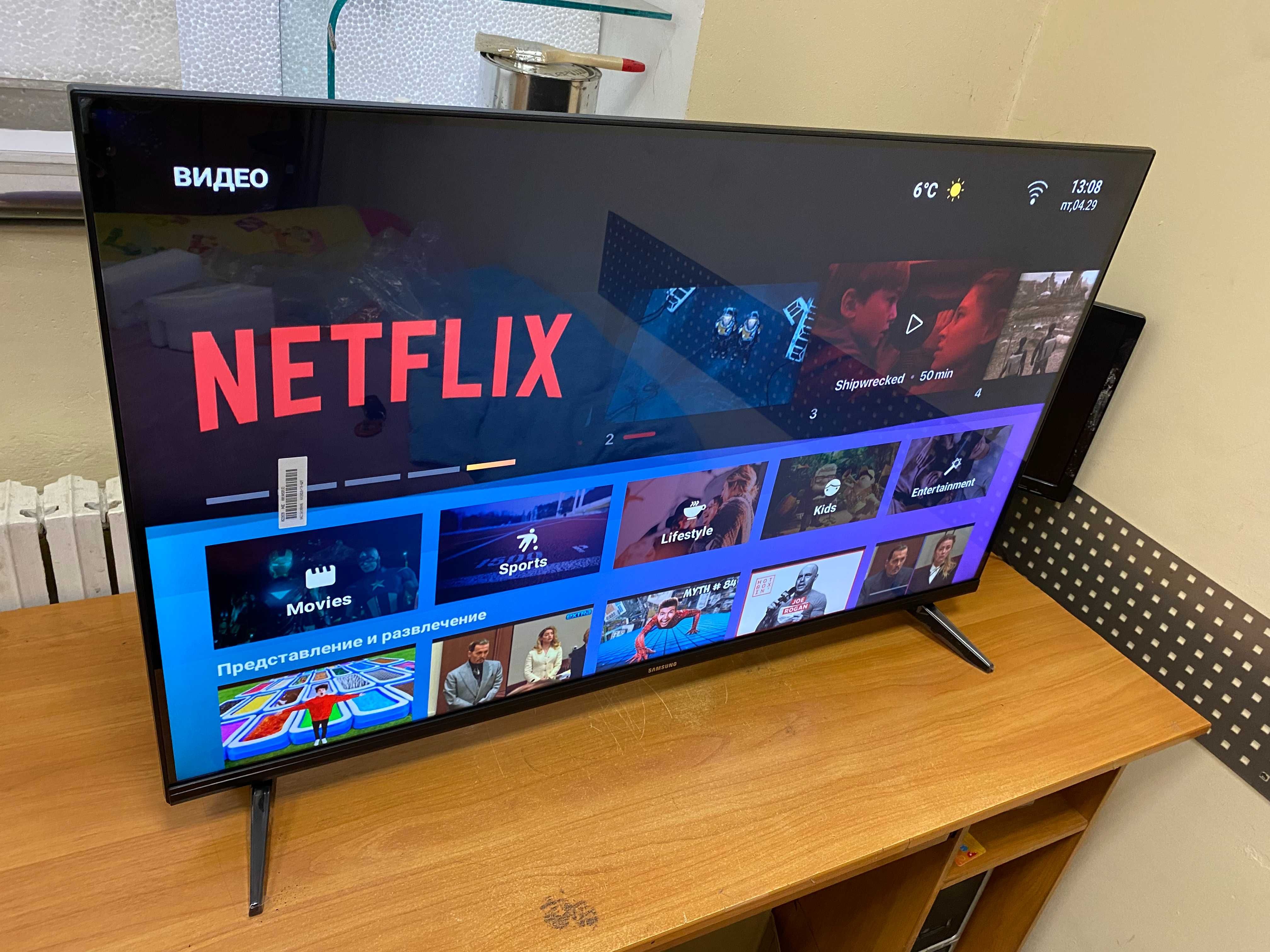 Безрамочный 4К телевизор Samsung SmartTV 45'' Wi-FI IPTV гарантия 3 г ...