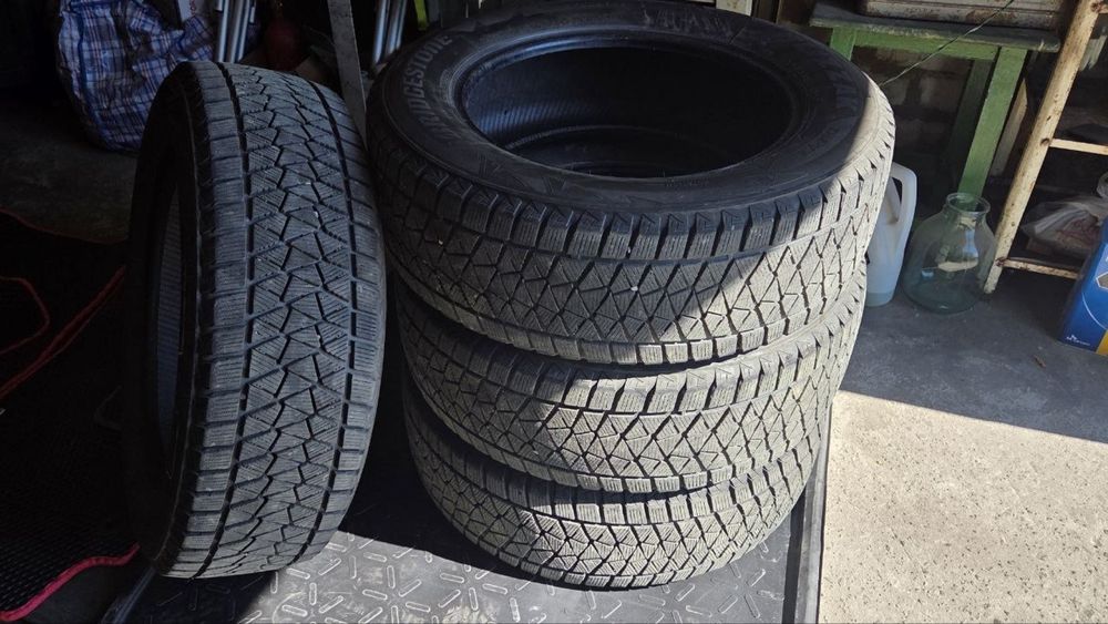 サマーセール ブリヂストン ブリザック DM-V2   225/65R17 bridgestone blizzak dm v2 225 65 r17 - Купити шини, диски та
