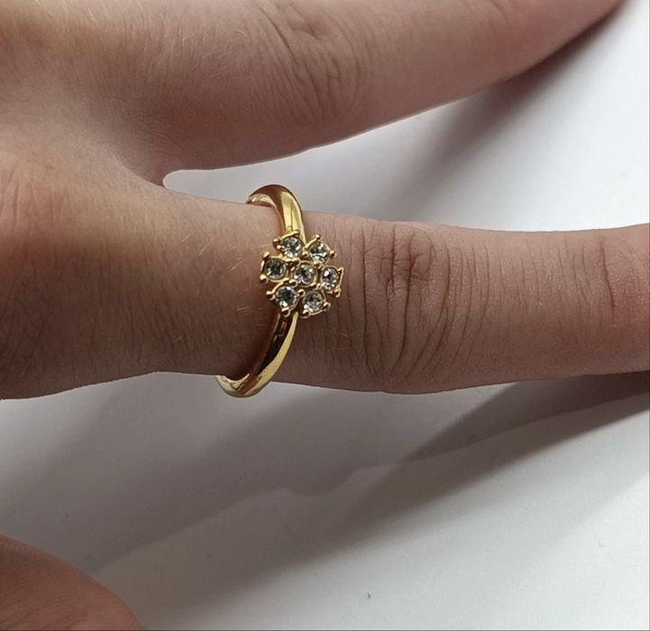 Anel GUESS banhado a ouro e Cristais 3g