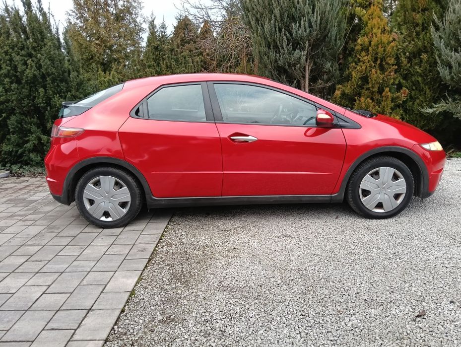Honda Civic VIII. 1,4 PLG. Klima. Stan BDB. Zarejestrowany