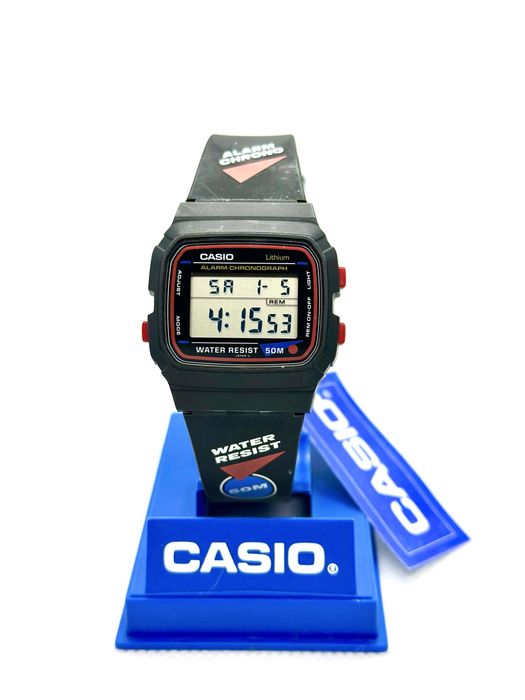 Casio W-48B, new old stock! Super raro