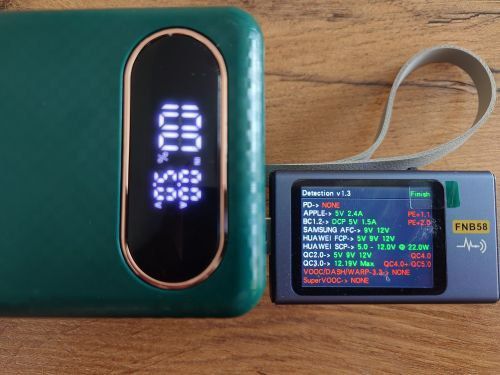 Корпус повербанк на 21 АКБ 18650, 22.5W, PowerBank  для роутера