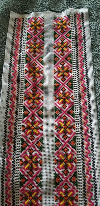 Вишивка...Паси...