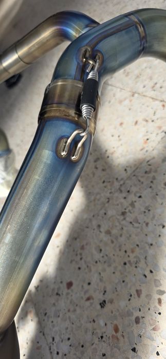 Linha  AKRAPOVIC Titanium – BMW GS 1300 / GS 1300 Adventure