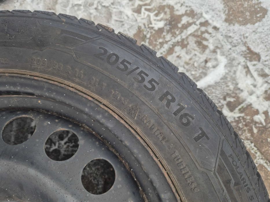 4 x opony zimowe  barum 205/55/16 komplet opon