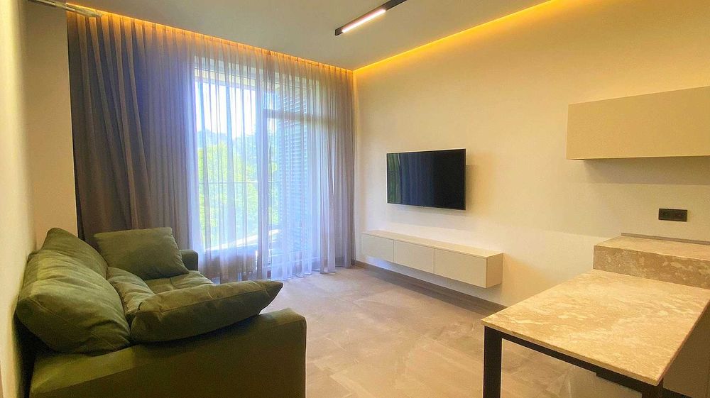 2х ком квартира в жк ГринВуд, Французский Бульвар, 85/5. видео!