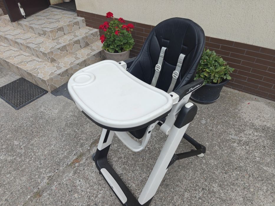Krzesełko do karmienia Peg Perego Siesta