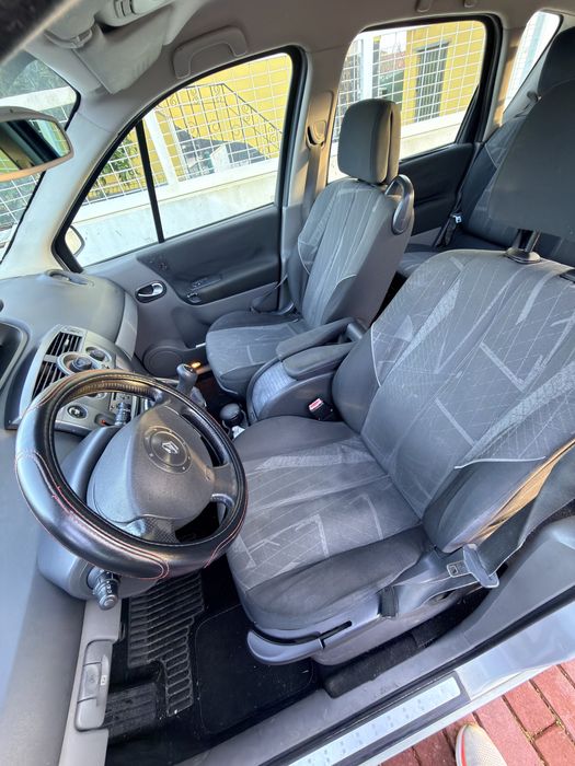 Renault Scenic II 1.5 dCi (2004) – Fiável, Económico e c/ Pneus Novos