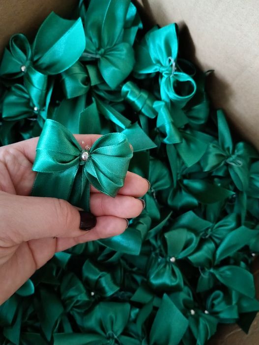 Kokardki na butelkę weselna