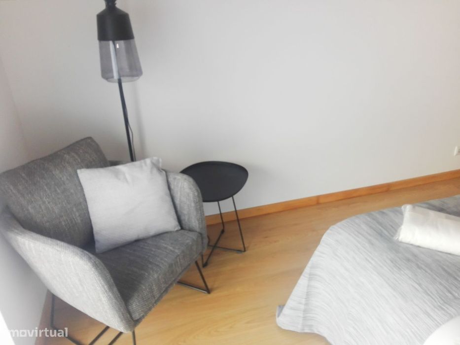 Apartamento T1 com terraço em Coimbra (Baixa-Arnado)