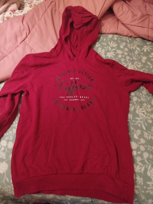 Duas camisolas em ótimo estado