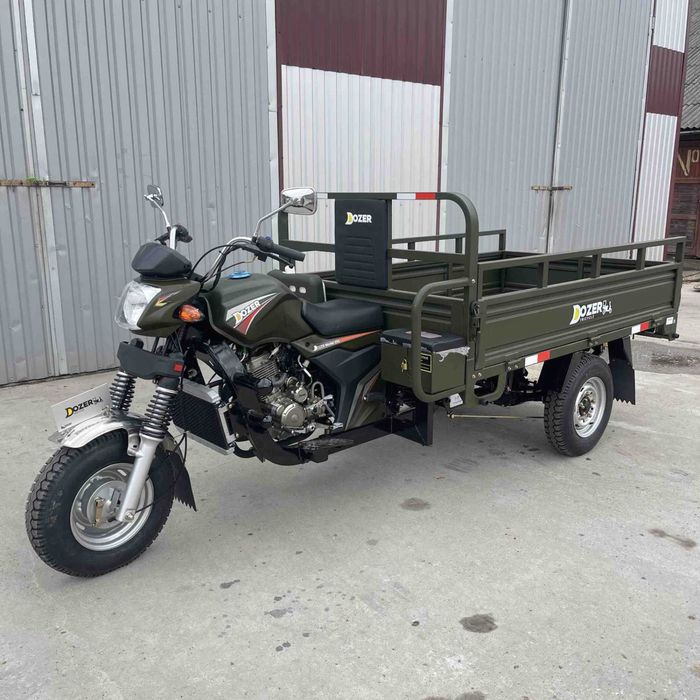 Бензинові трицикли муравей вантажний