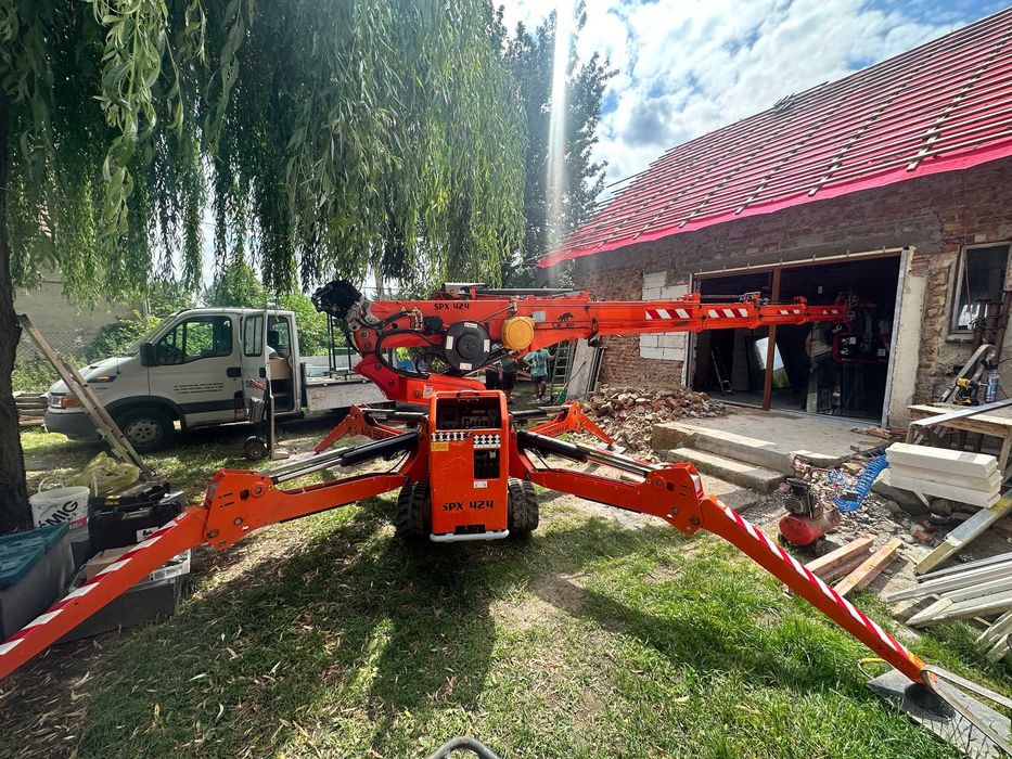 Mini żuraw dźwig pająk z operatorem wynajem manipulator do szyb szkła