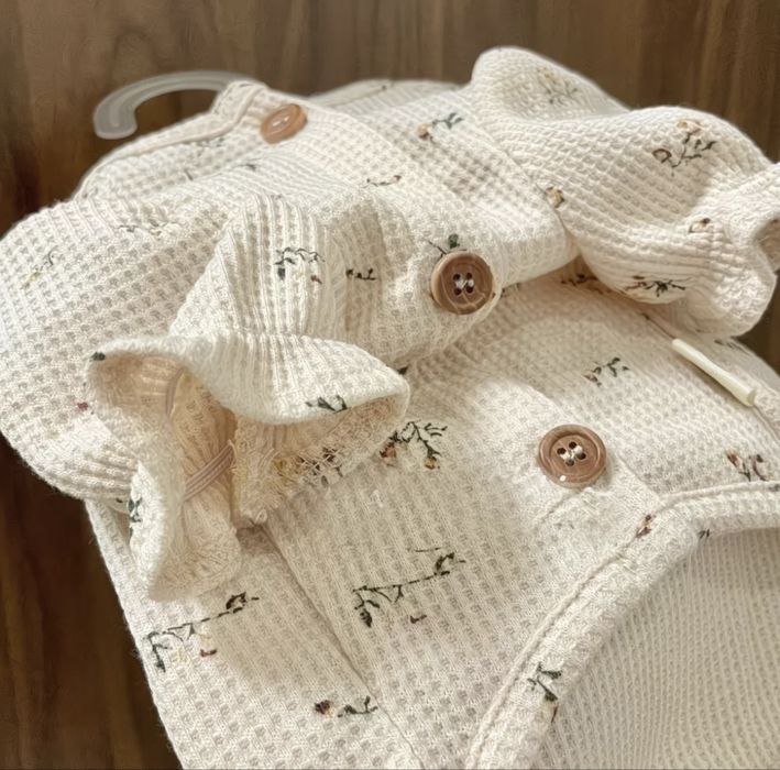 Одяг для собак / Сукня вафельна