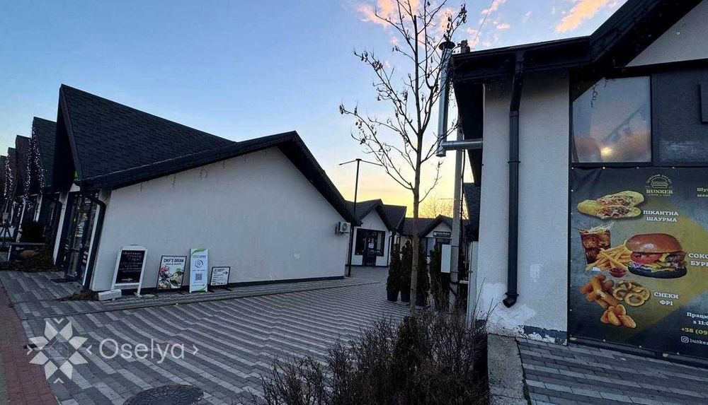 Продаж комерційного приміщення 21.7 м² у центрі Бучі 33000$