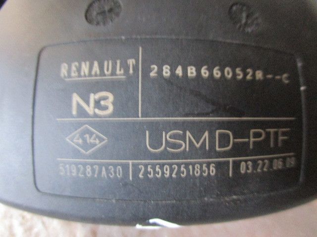 Caixa fusíveis / SAM / BSI RENAULT Laguna III (BT0/1)