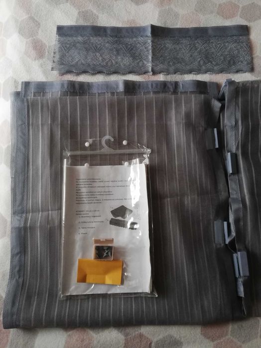 Moskitiera z magnesami na drzwi balkonowe 100x220
