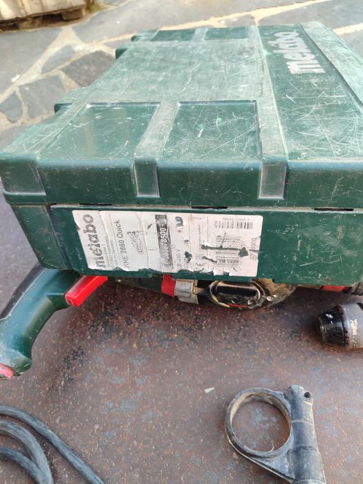 Перфоратор Metabo KHE 2860 Quick