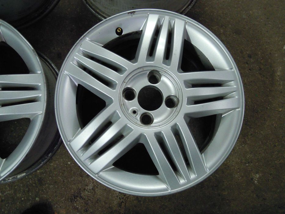 Alufelgi Renault 16" 4x100 + śruby